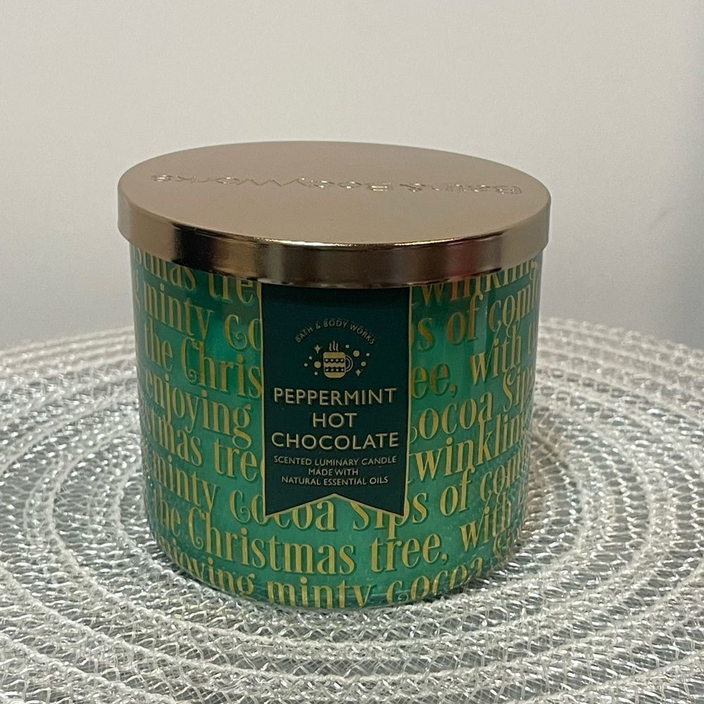 BBW Peppermint Hot Chocolate 3 Wick Candle NWT